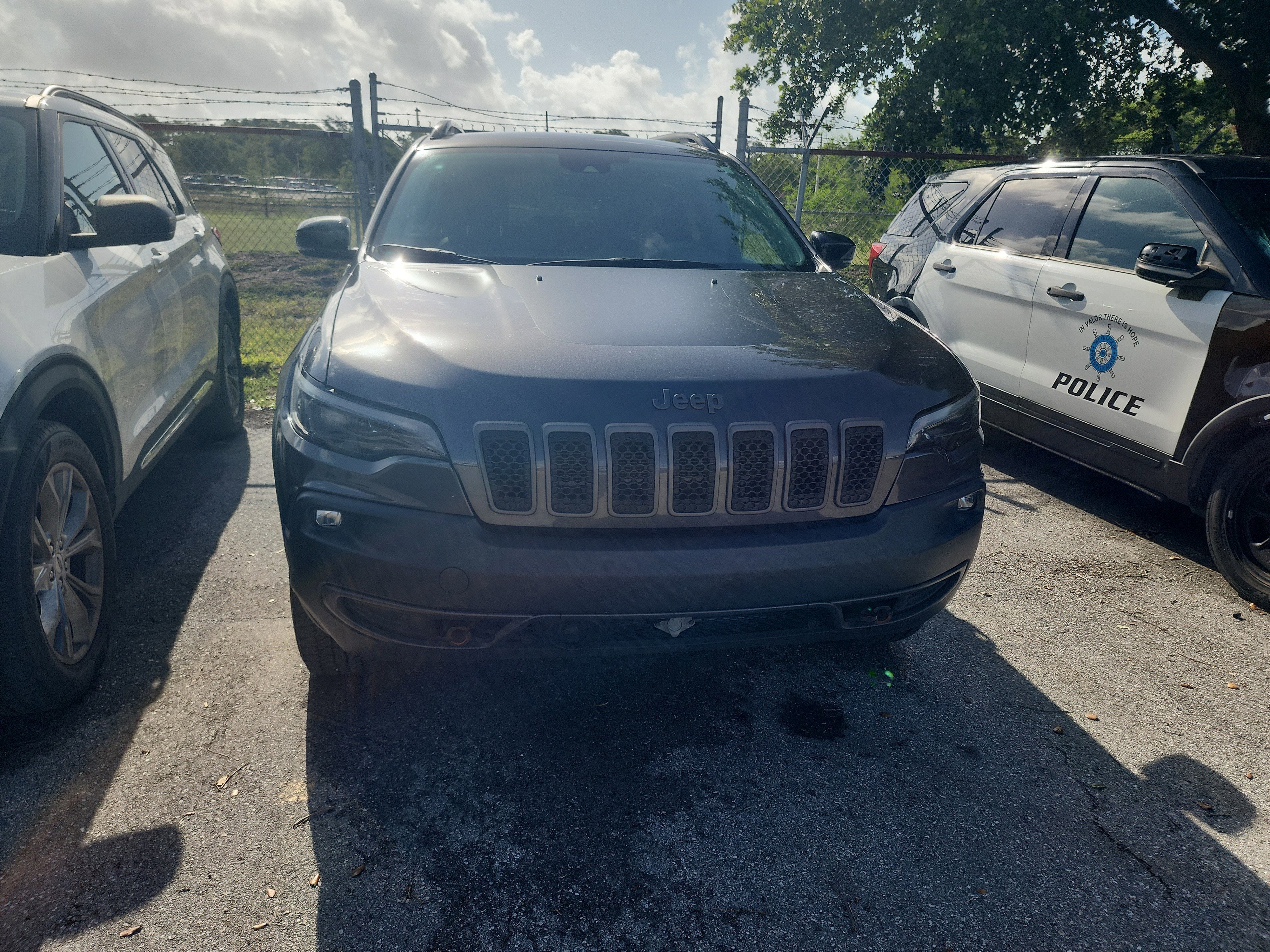 2022 Jeep Cherokee Trailhawk