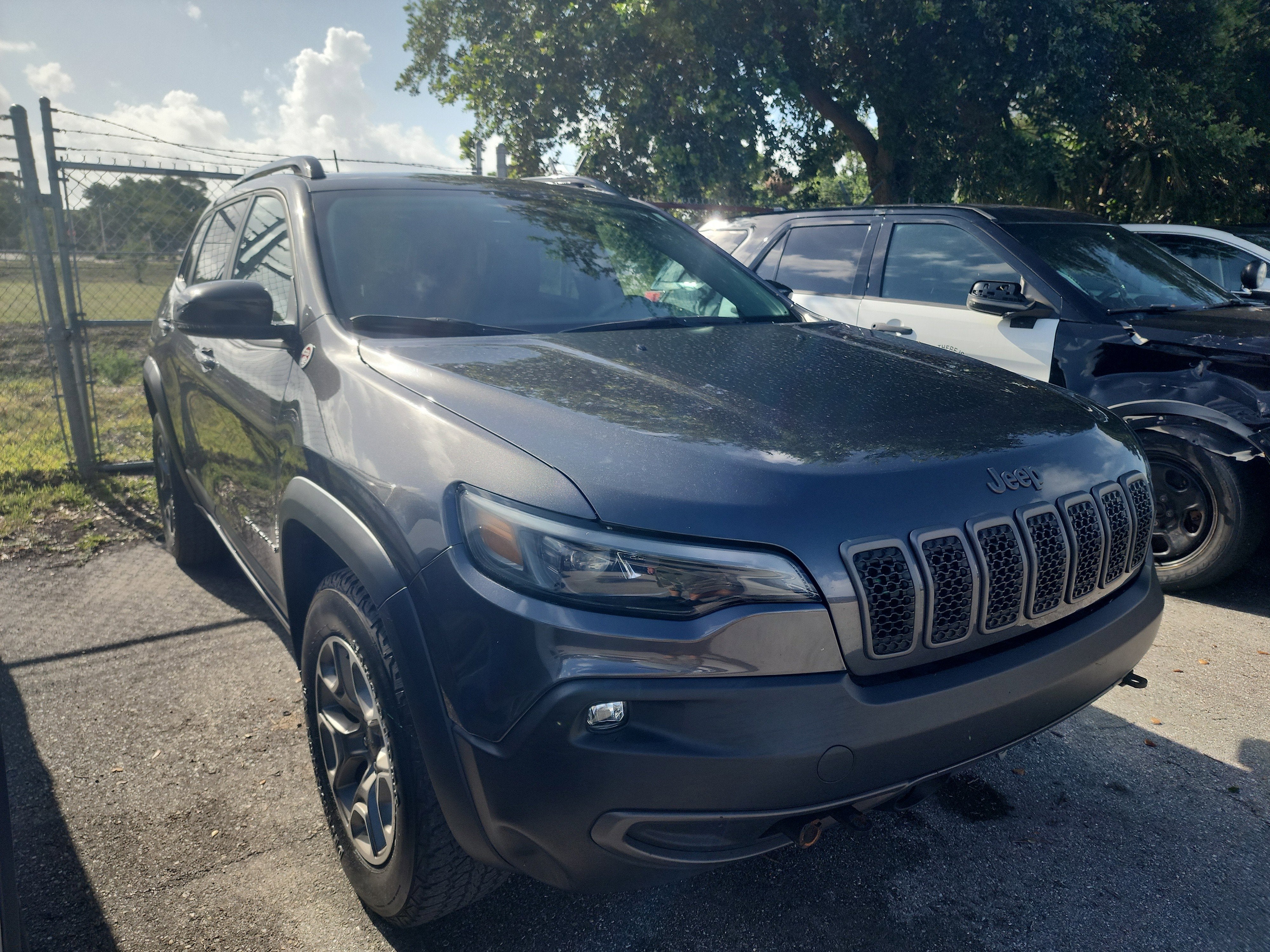 2022 Jeep Cherokee Trailhawk