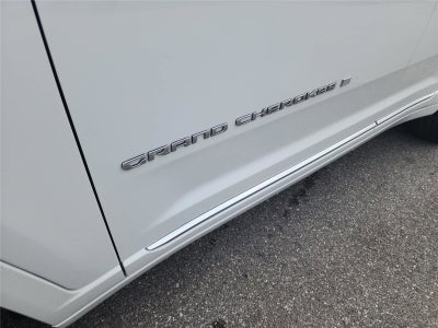 2023 Jeep Grand Cherokee Summit