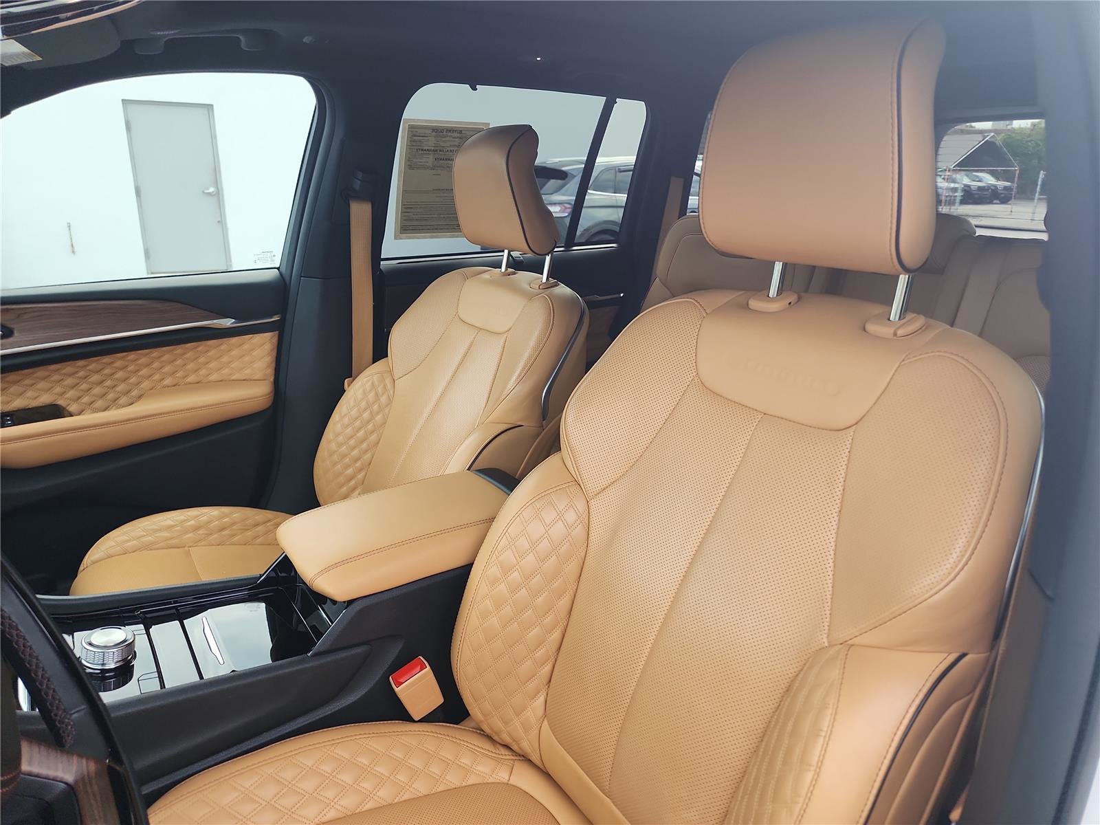 2023 Jeep Grand Cherokee Summit