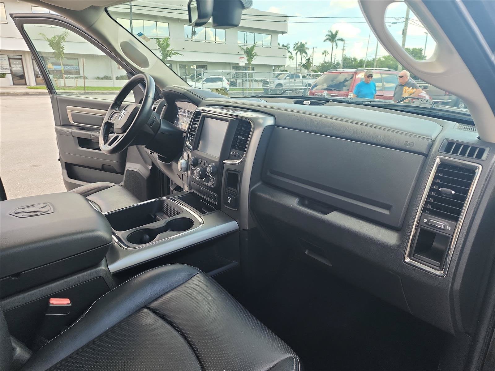 2016 RAM 1500 Sport