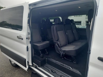 2023 Ford Transit Passenger Wagon XLT