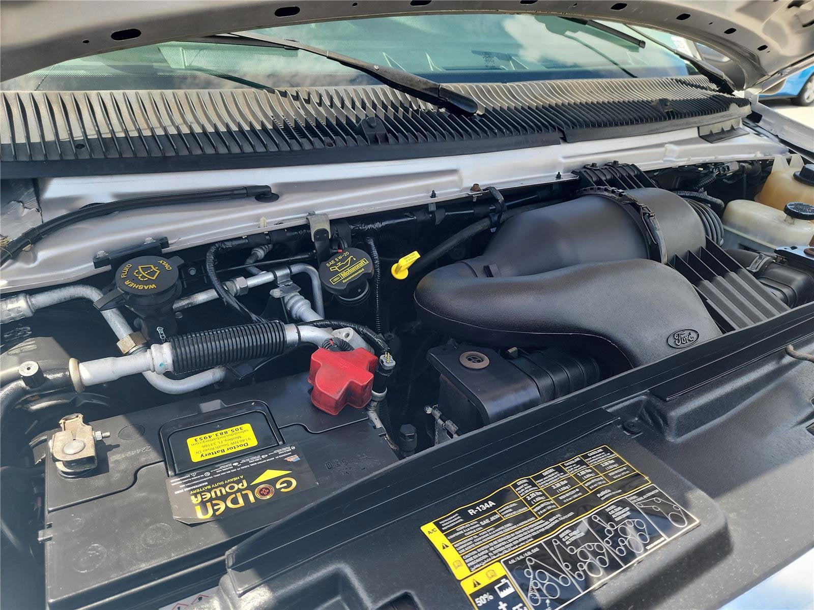 2013 Ford Econoline Wagon XLT