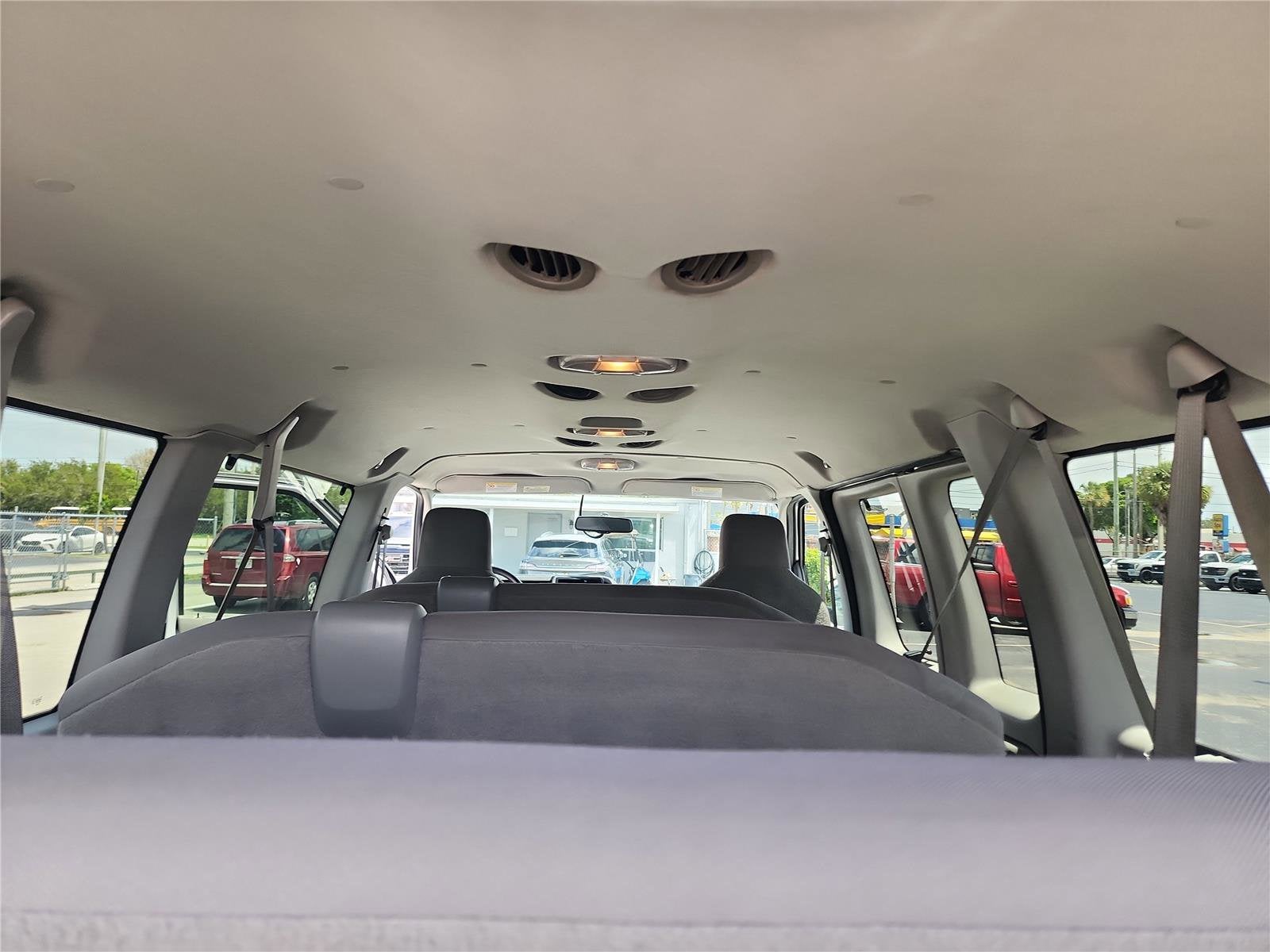 2013 Ford Econoline Wagon XLT