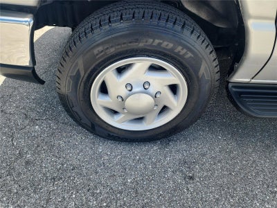 2013 Ford Econoline Wagon XLT