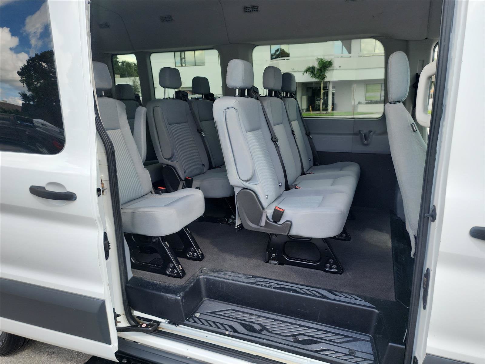 2015 Ford Transit Wagon XLT