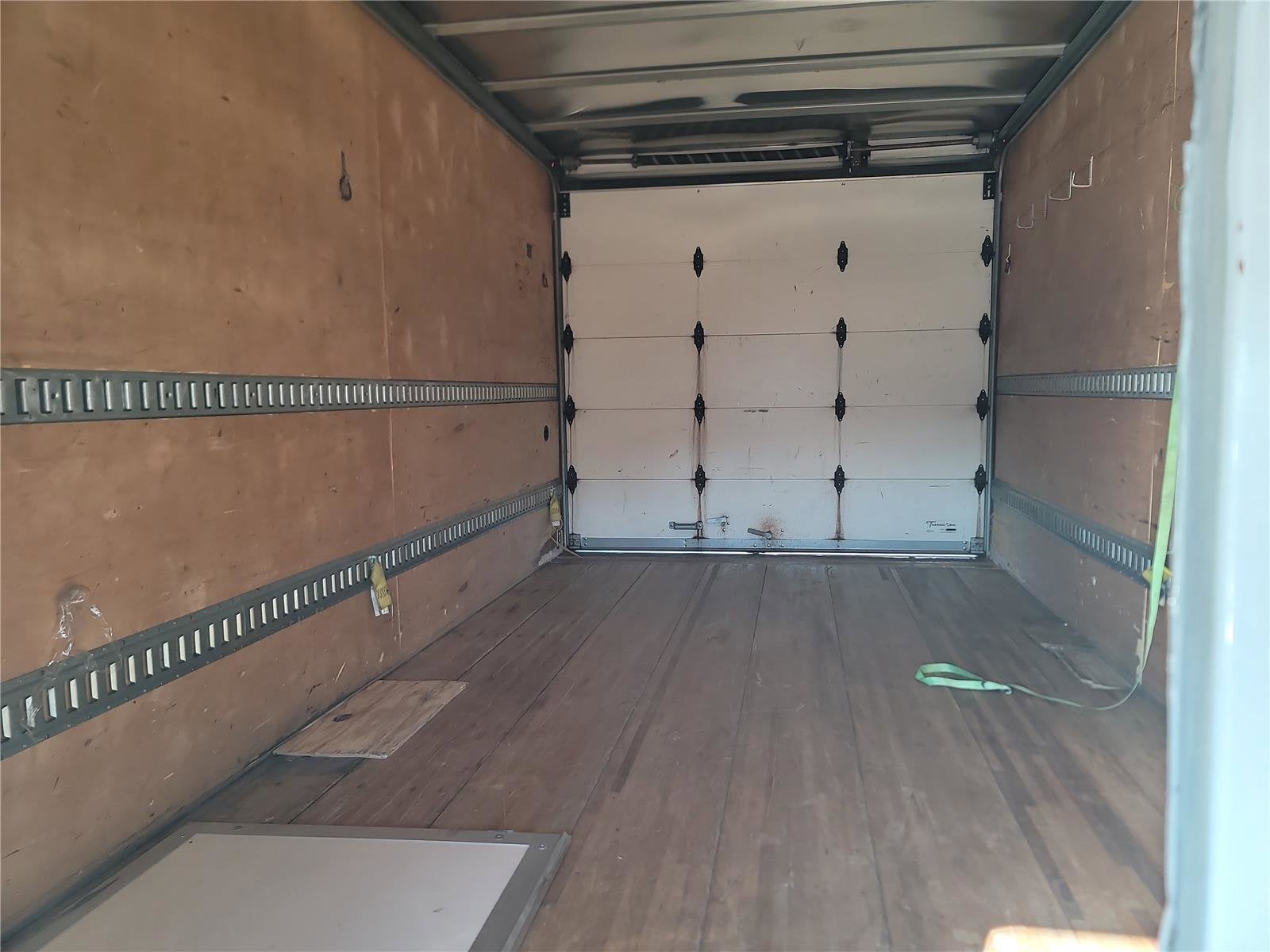 2016 Ford Econoline Commercial Cutaway Base