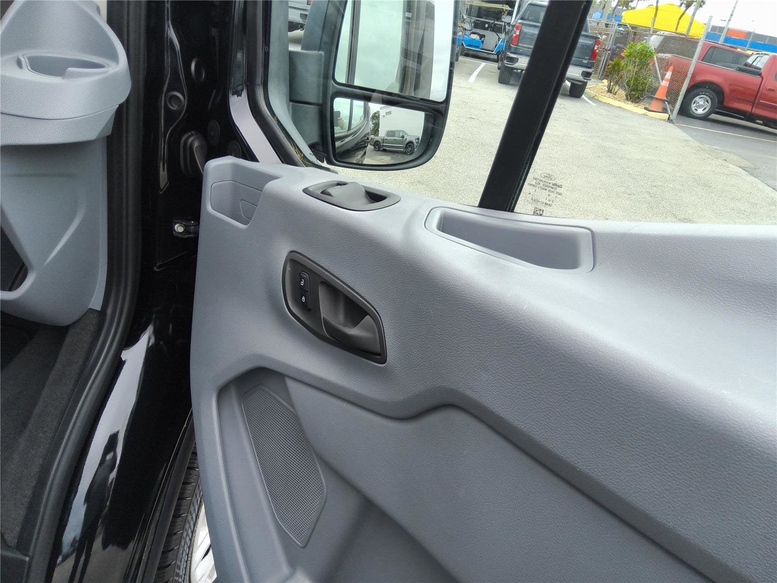 2018 Ford Transit Passenger Wagon XLT