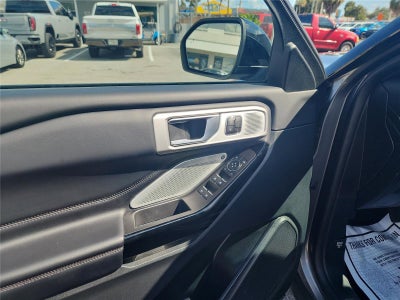 2023 Ford Explorer Platinum