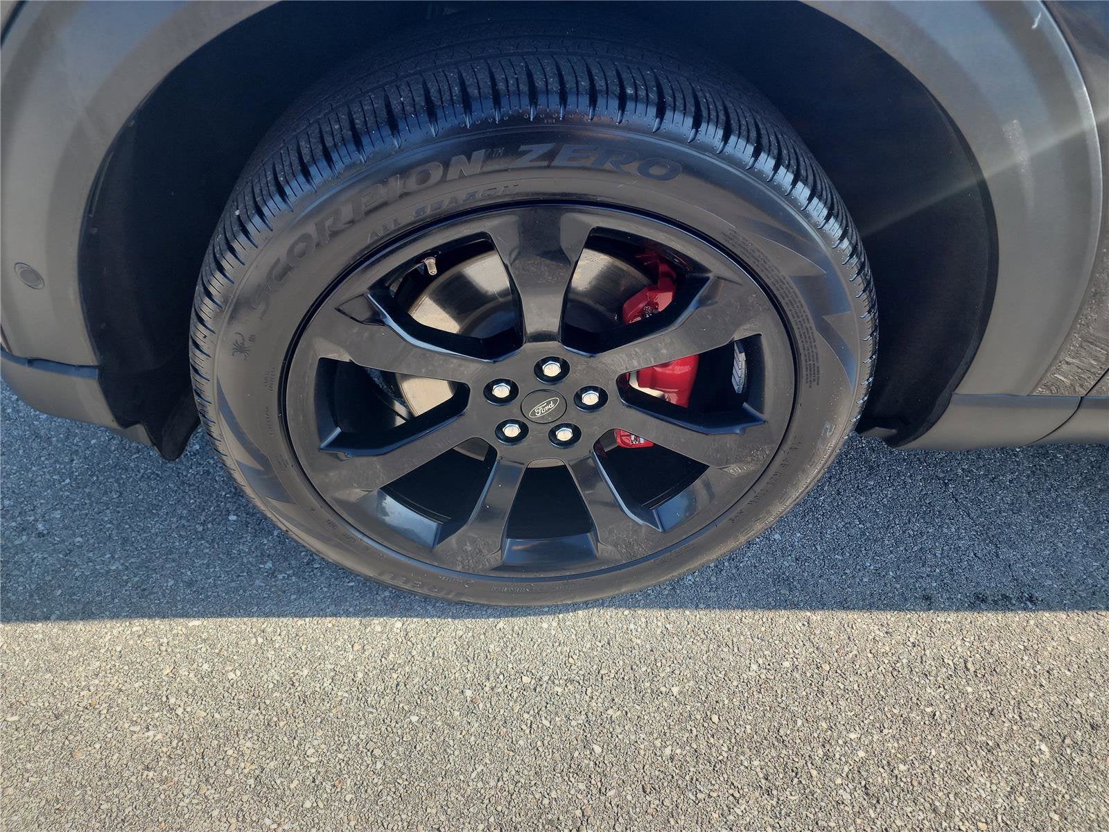 2021 Ford Explorer ST