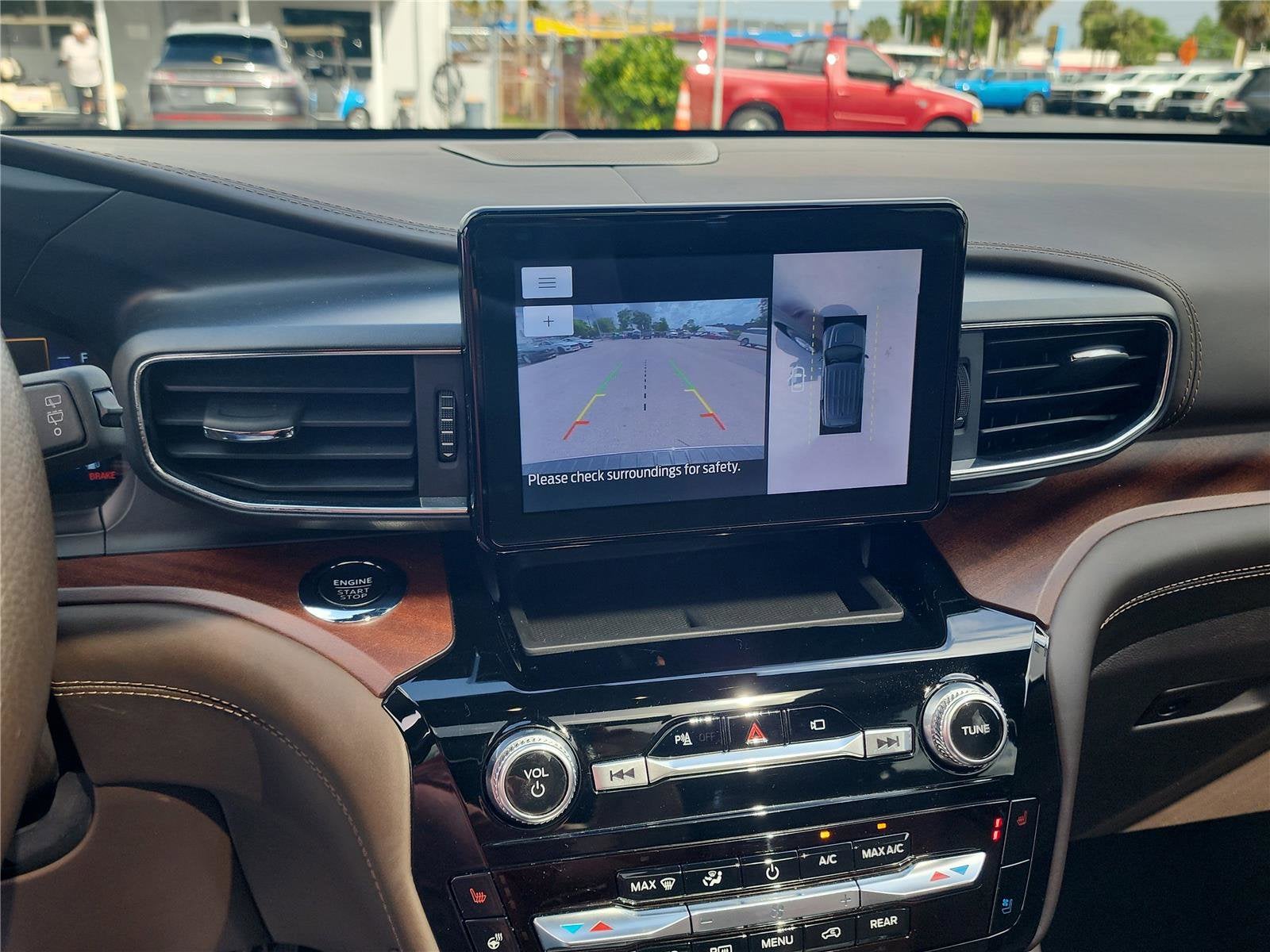 2023 Ford Explorer King Ranch