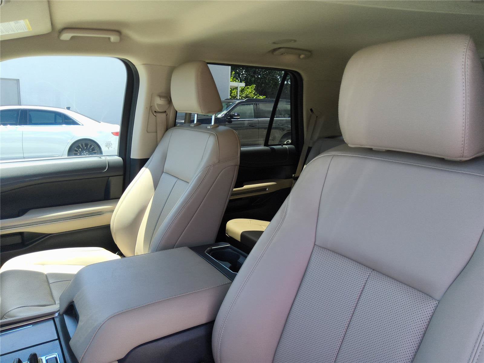 2023 Ford Expedition XLT