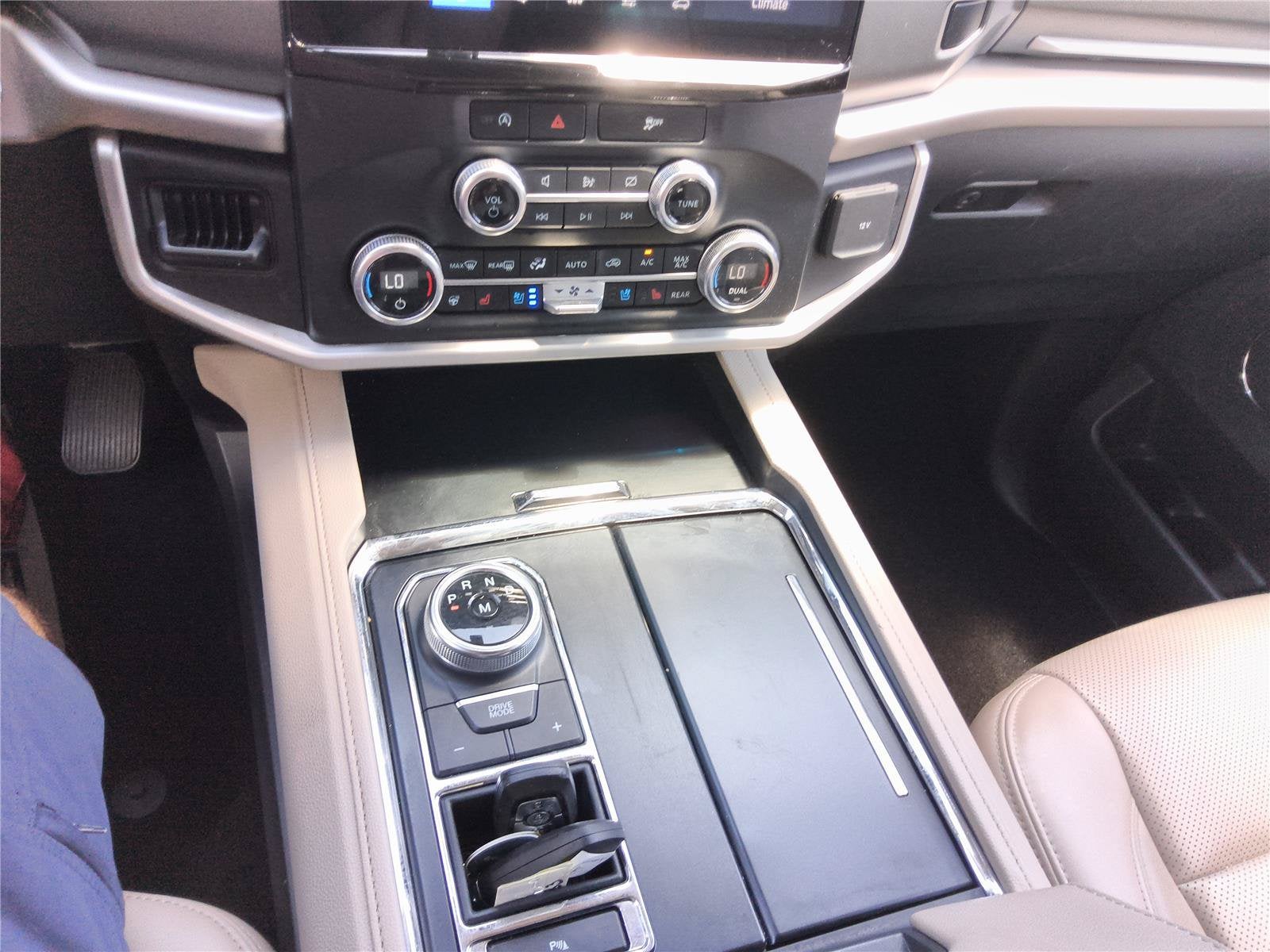 2023 Ford Expedition XLT