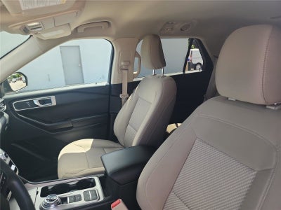 2021 Ford Explorer Base