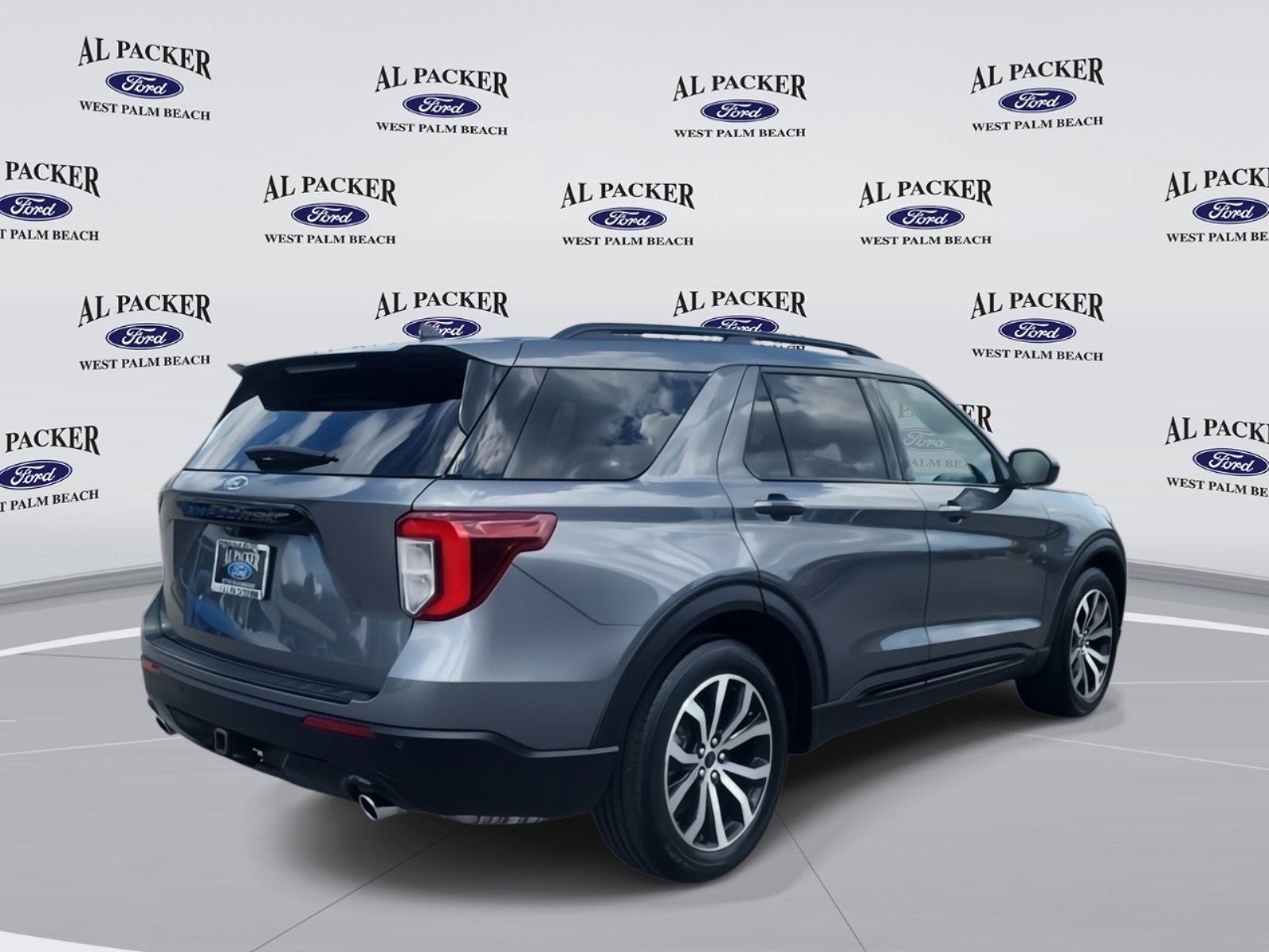 2022 Ford Explorer ST-Line