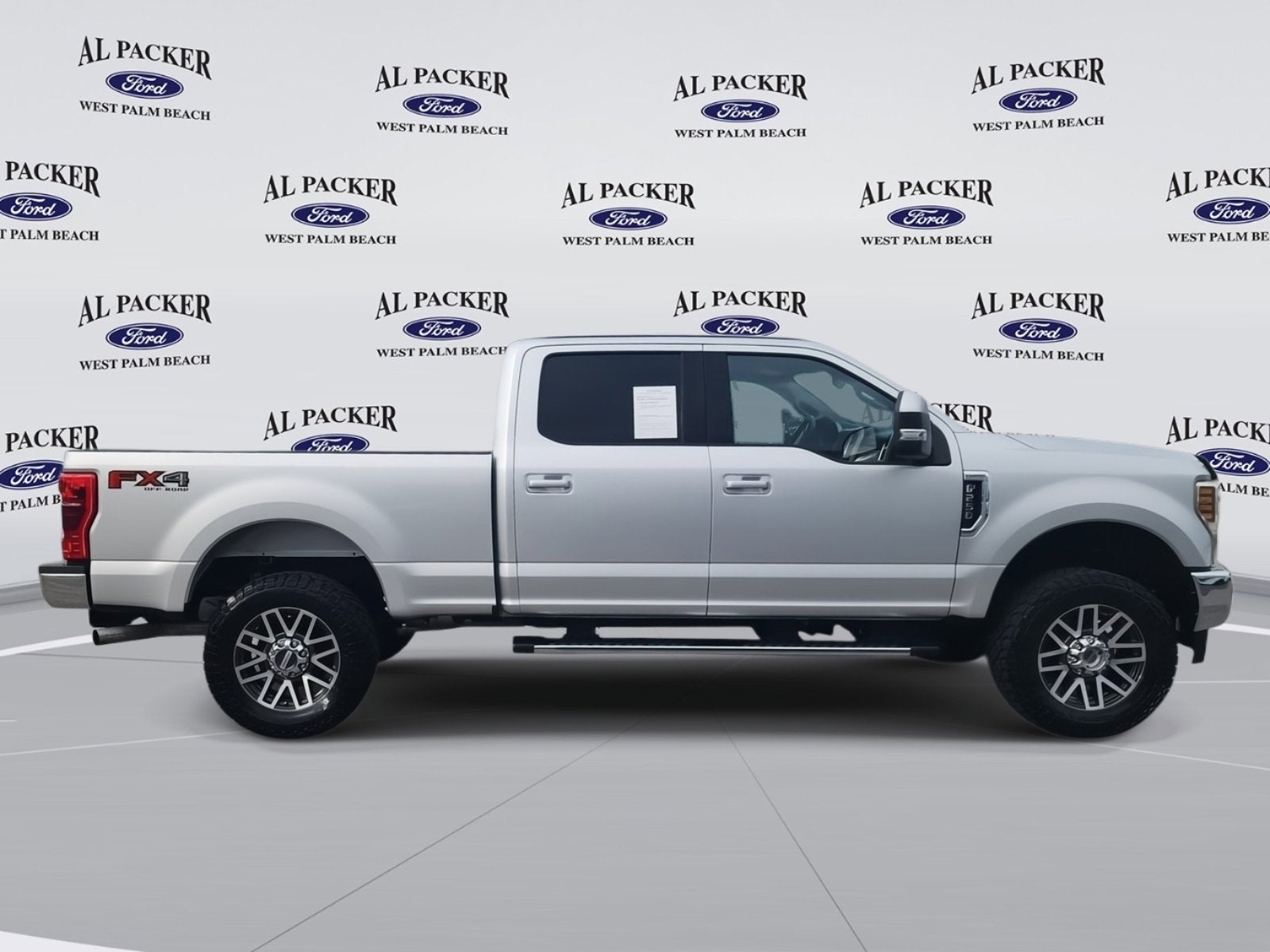 2018 Ford Super Duty F-250 SRW LARIAT
