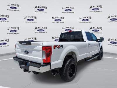 2017 Ford Super Duty F-250 SRW Lariat