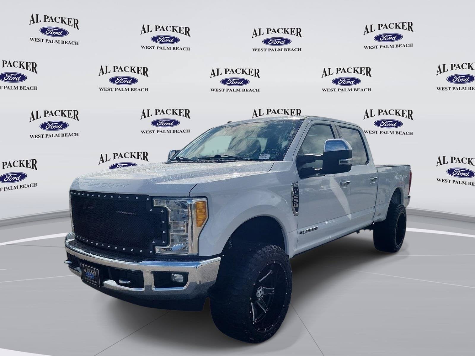2017 Ford Super Duty F-250 SRW Lariat