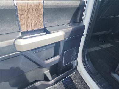 2017 Ford Super Duty F-250 SRW Lariat