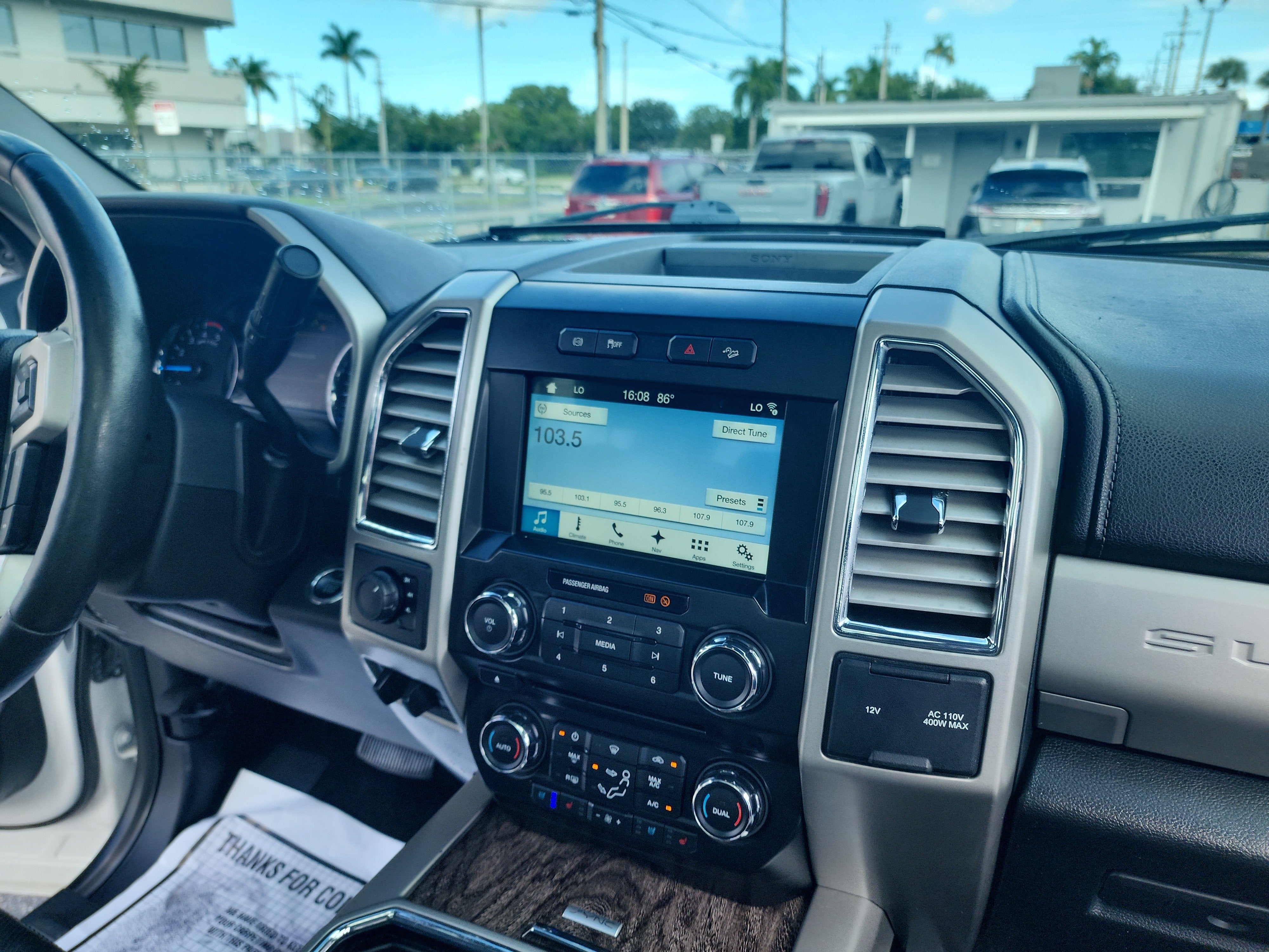 2017 Ford Super Duty F-250 SRW Lariat