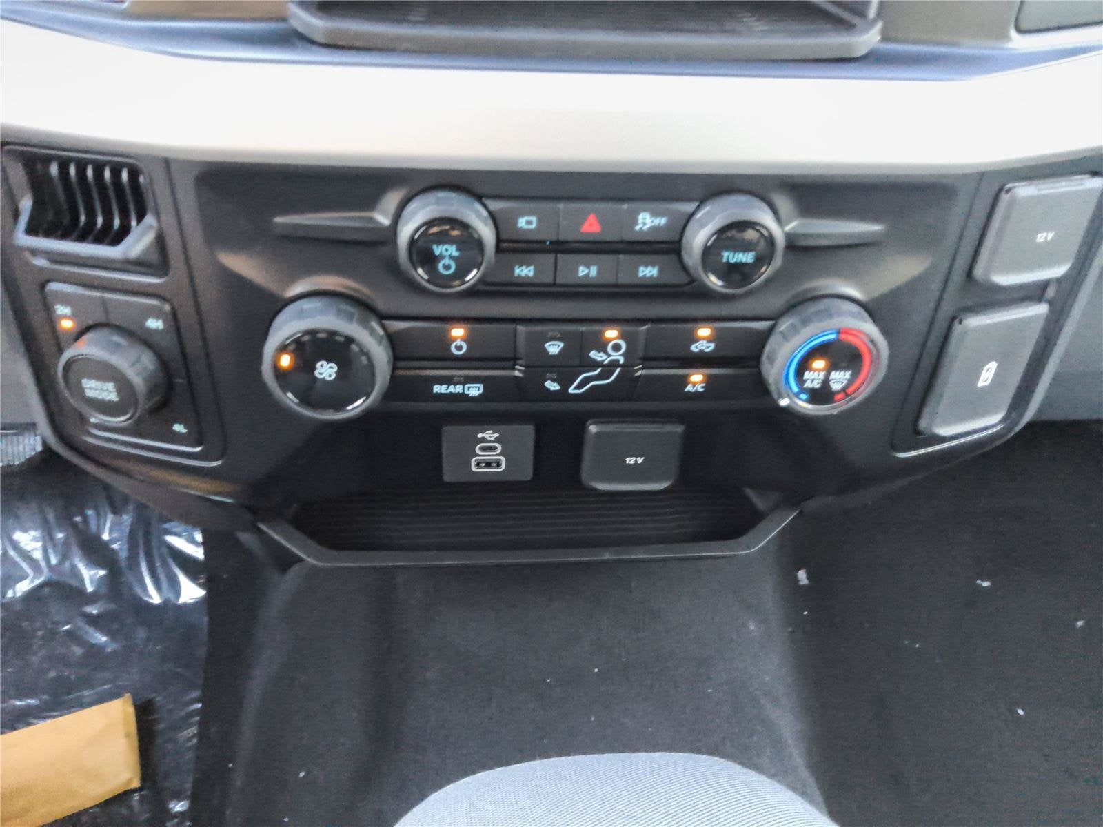 2027 Ford Super Duty F-250 SRW F250 4X4 S/C