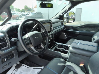 2025 Ford Super Duty F-250 SRW Platinum
