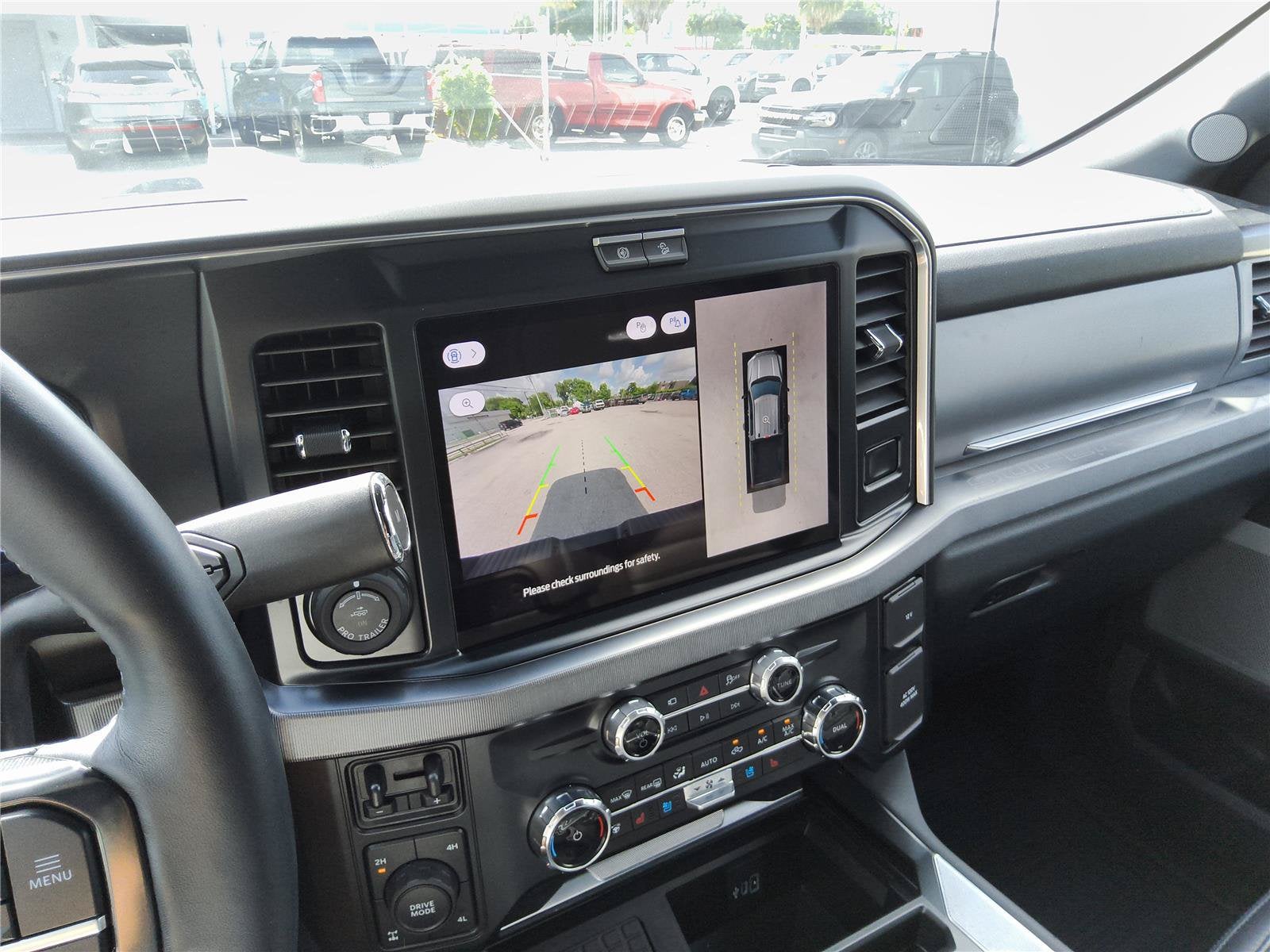 2025 Ford Super Duty F-250 SRW Platinum