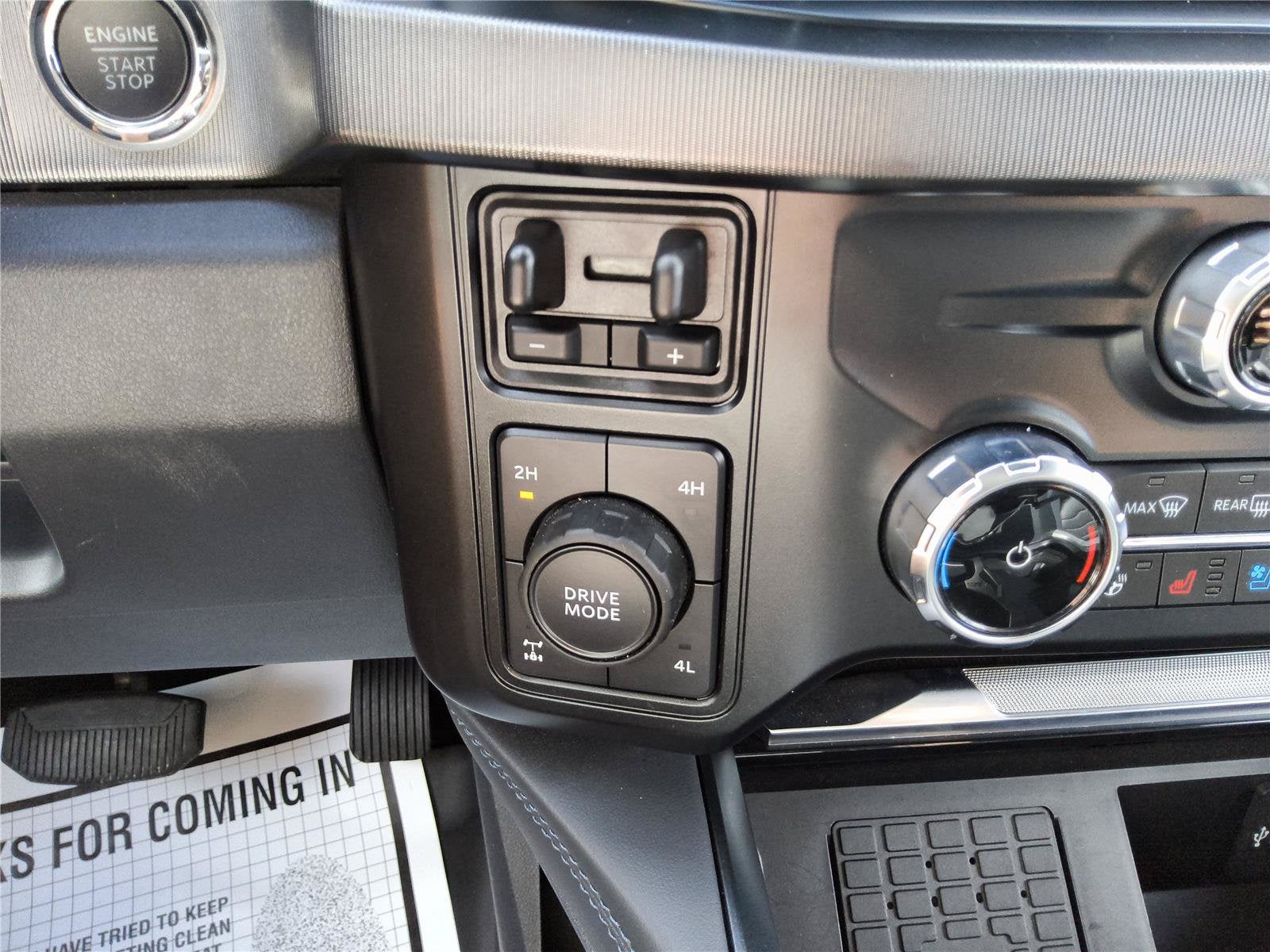 2025 Ford Super Duty F-250 SRW Platinum