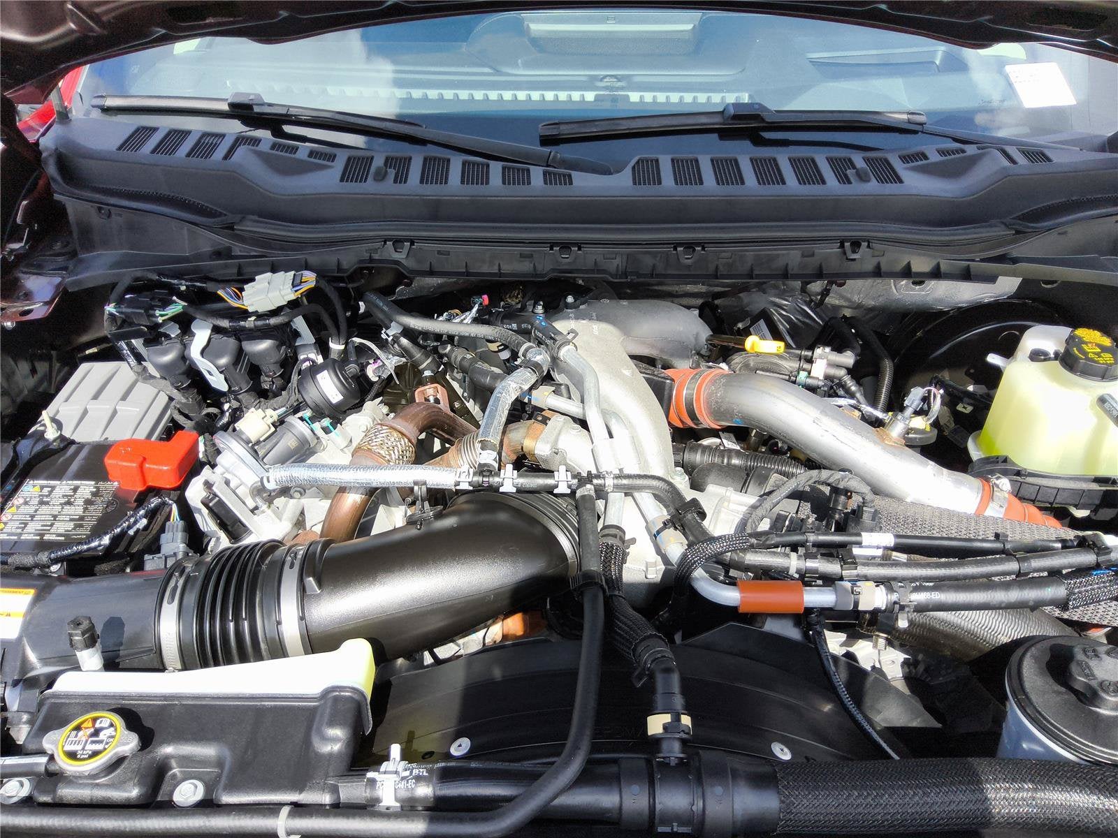 2025 Ford Super Duty F-250 SRW Platinum