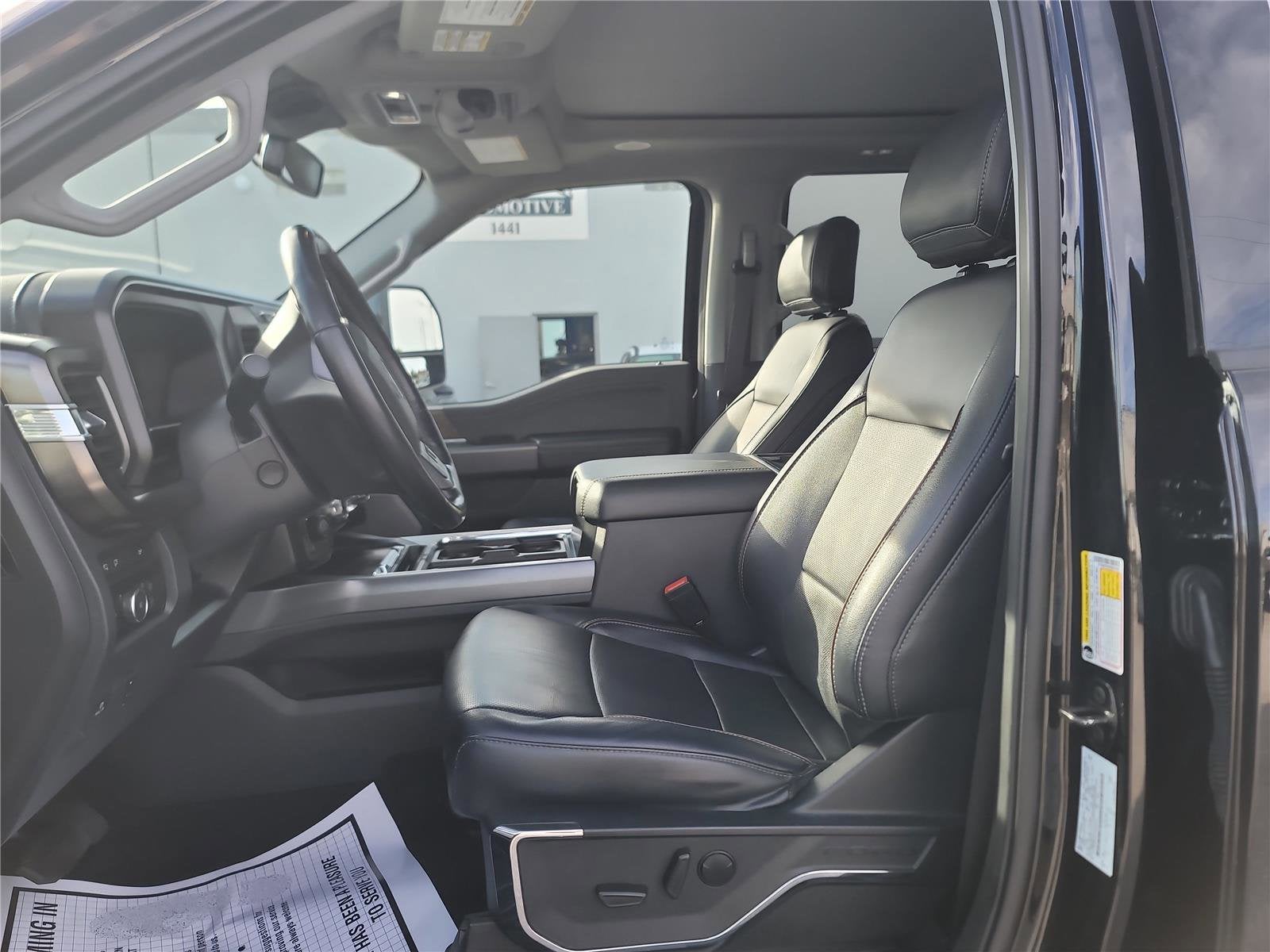 2023 Ford Super Duty F-250 SRW LARIAT