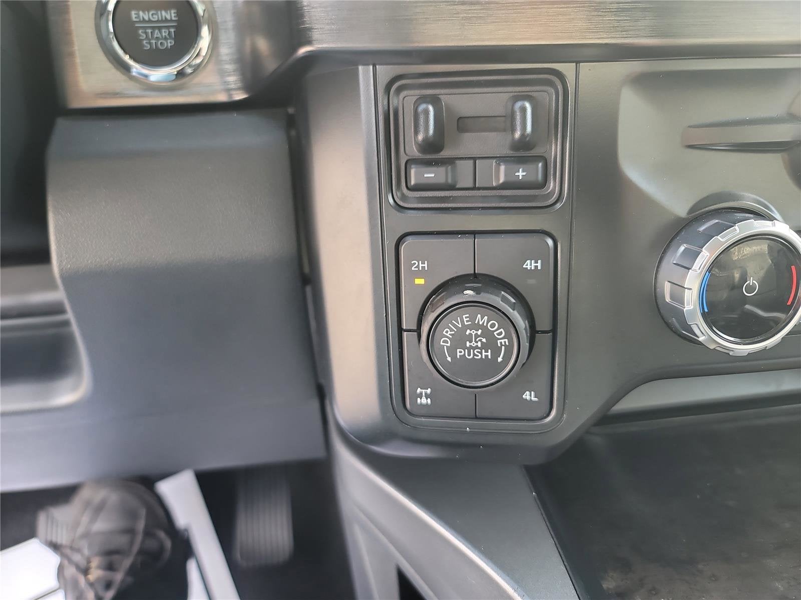 2023 Ford Super Duty F-250 SRW LARIAT