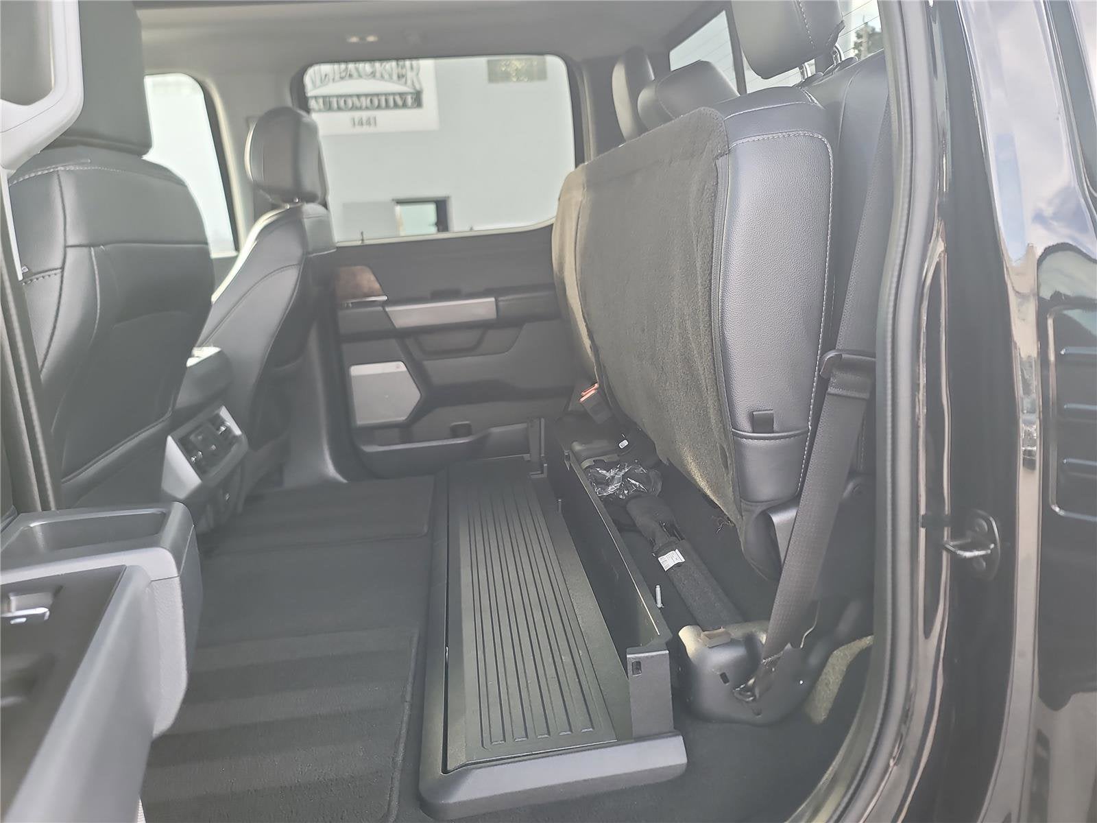 2023 Ford Super Duty F-250 SRW LARIAT