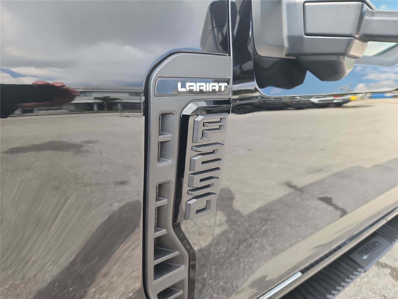 2024 Ford Super Duty F-250 SRW LARIAT
