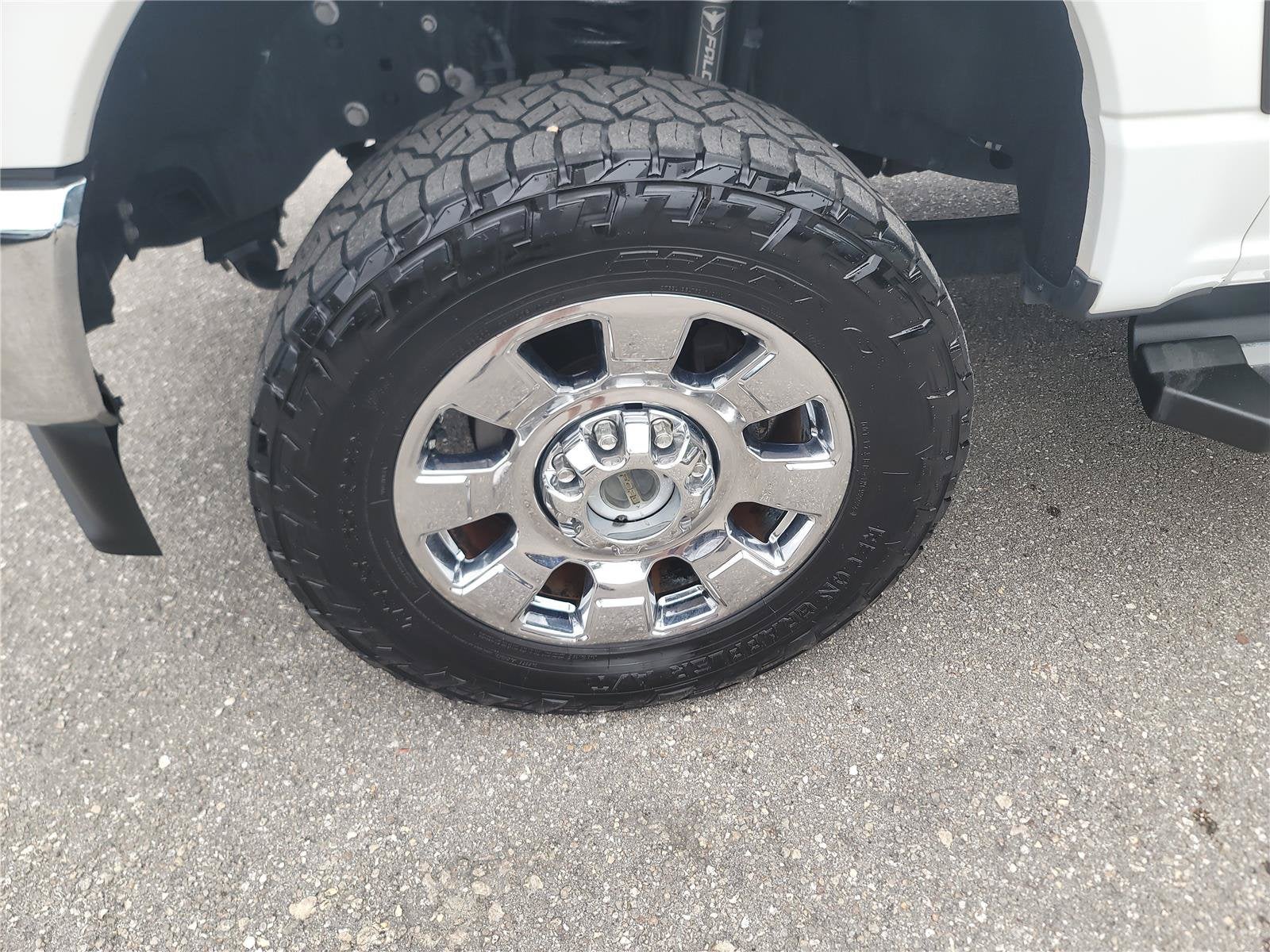 2023 Ford Super Duty F-250 SRW LARIAT