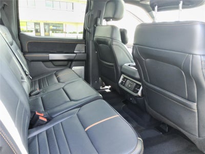 2024 Ford Super Duty F-350 SRW Platinum