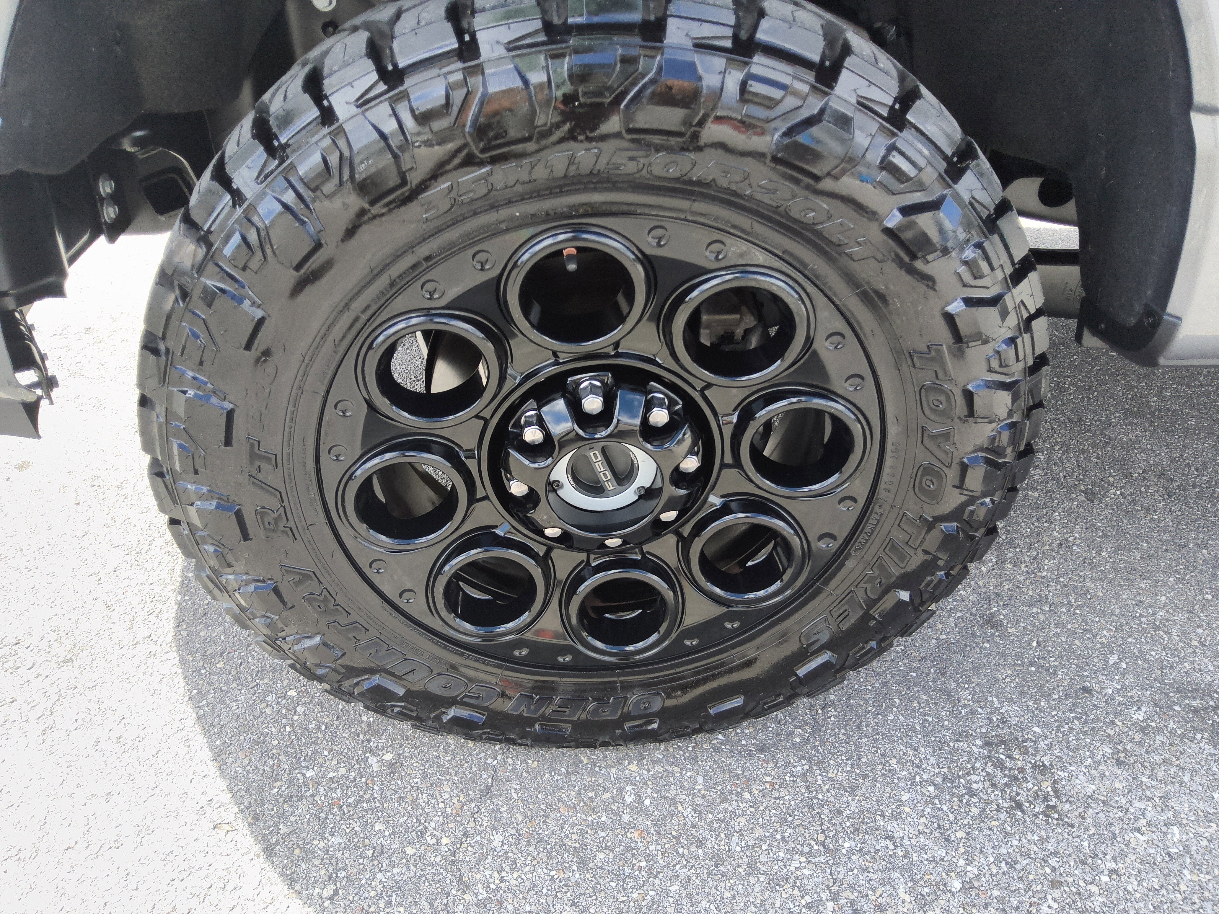 2024 Ford Super Duty F-350 SRW LARIAT