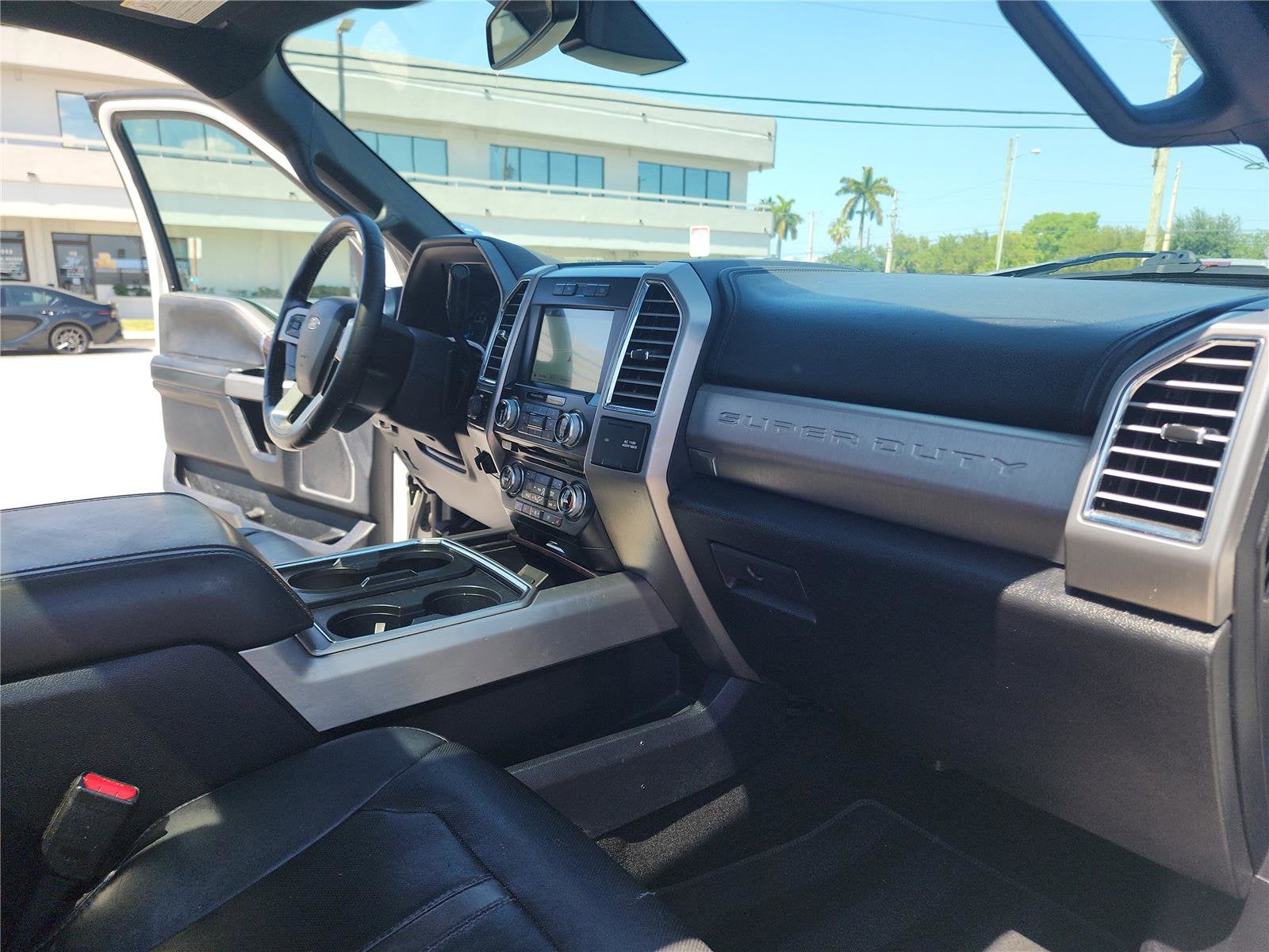 2017 Ford Super Duty F-350 SRW Platinum