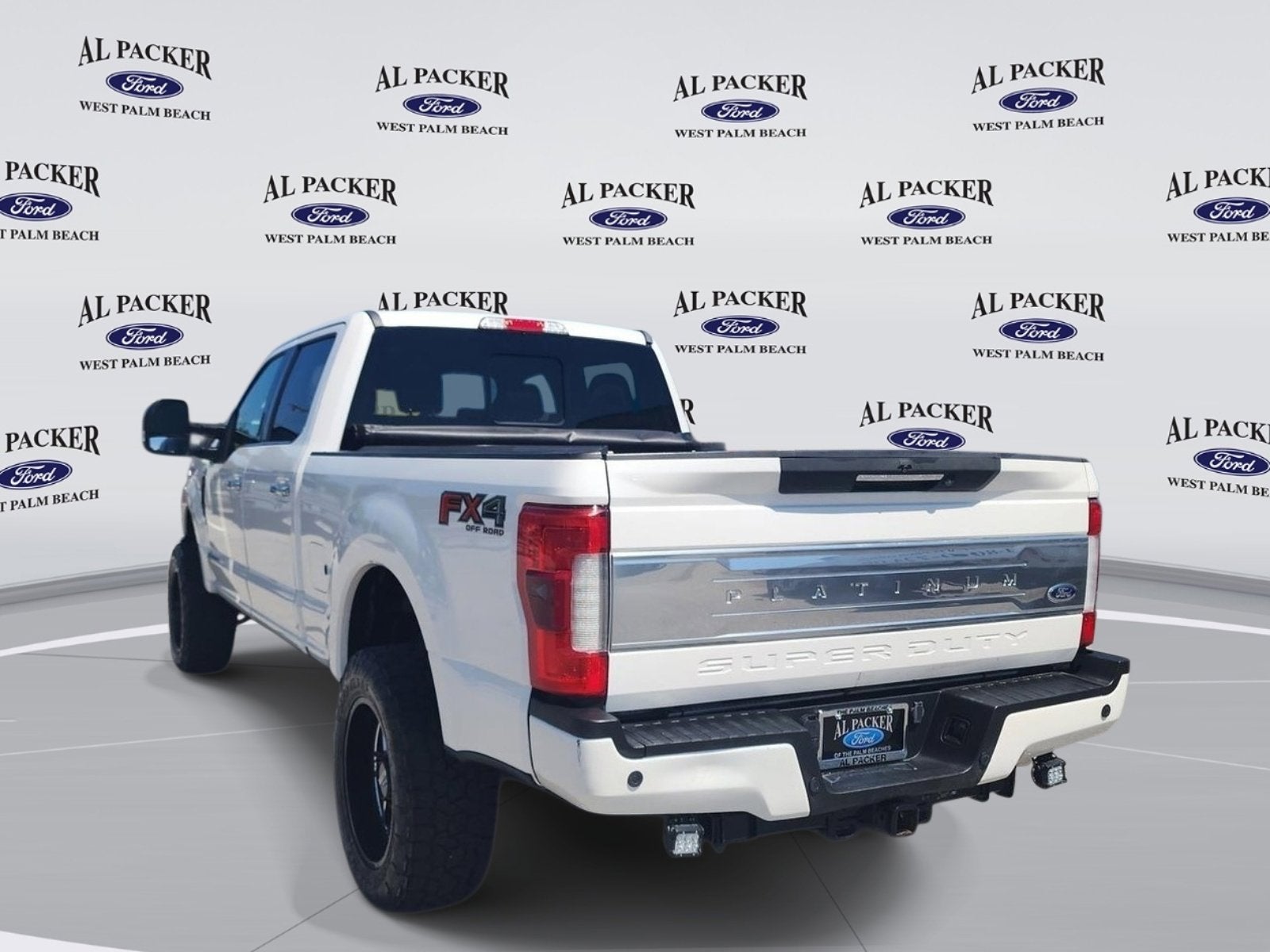 2017 Ford Super Duty F-350 SRW Platinum