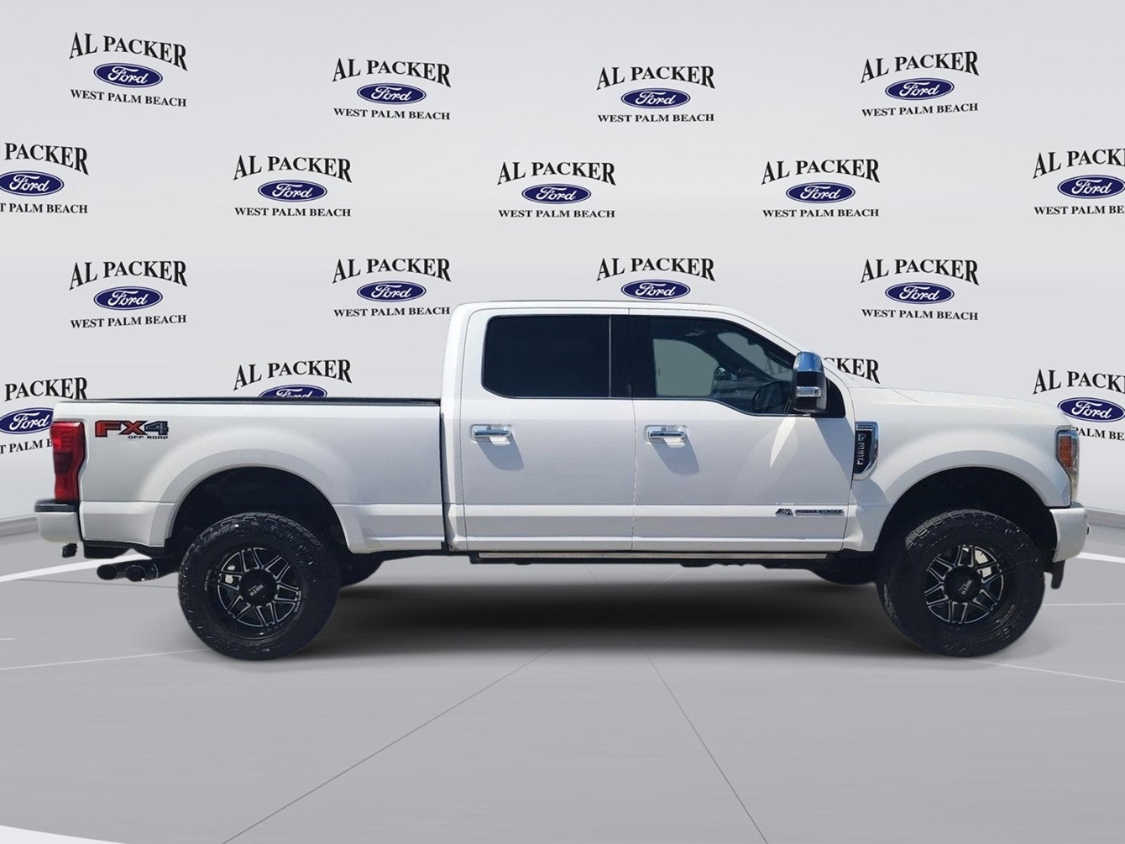 2017 Ford Super Duty F-350 SRW Platinum