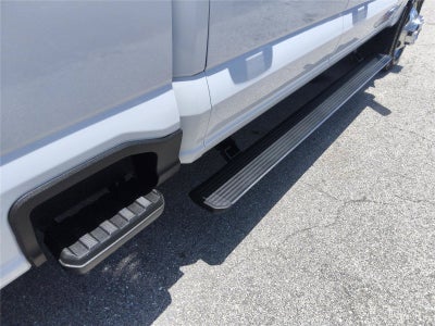 2024 Ford Super Duty F-350 DRW LARIAT