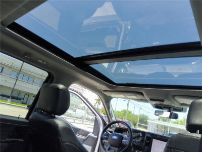 2024 Ford Super Duty F-350 DRW LARIAT