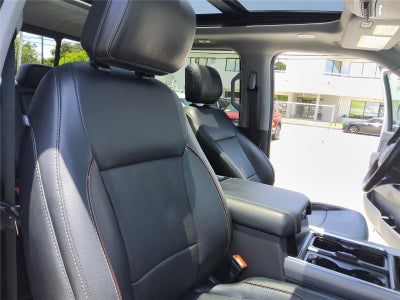 2024 Ford Super Duty F-350 DRW LARIAT