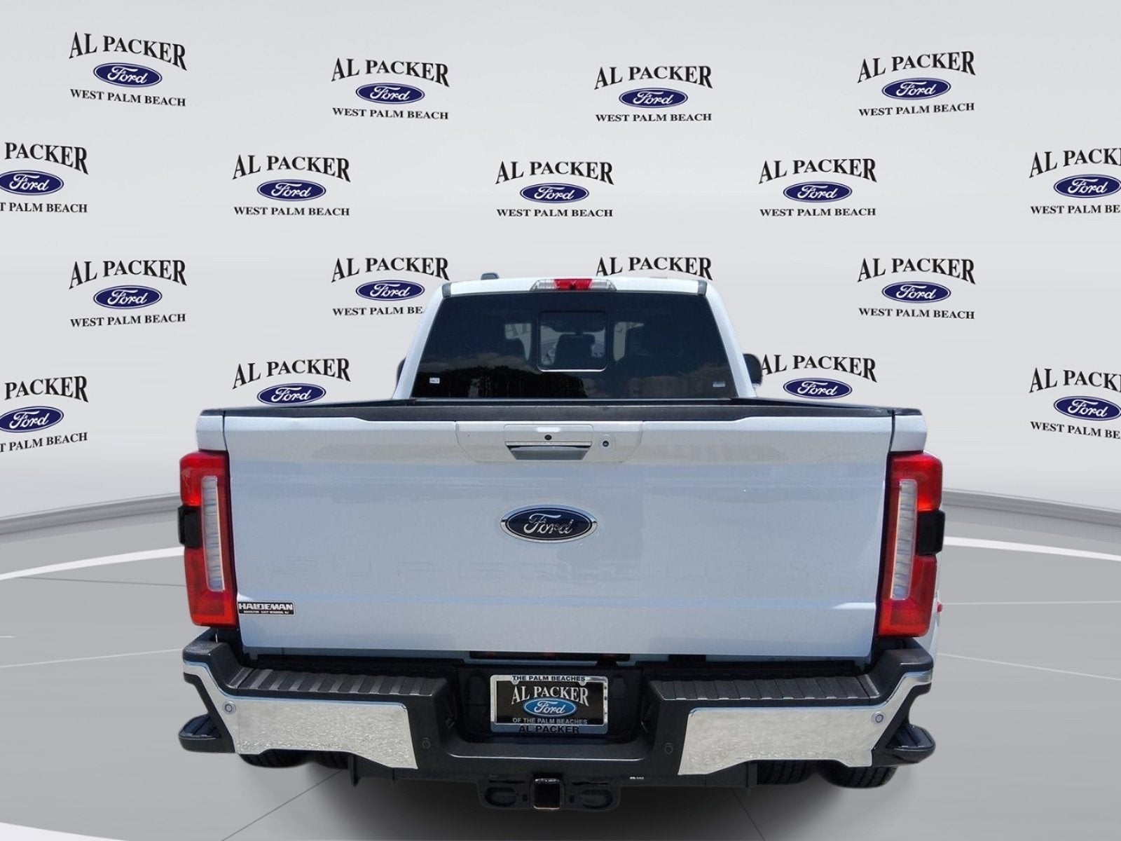 2024 Ford Super Duty F-350 DRW LARIAT