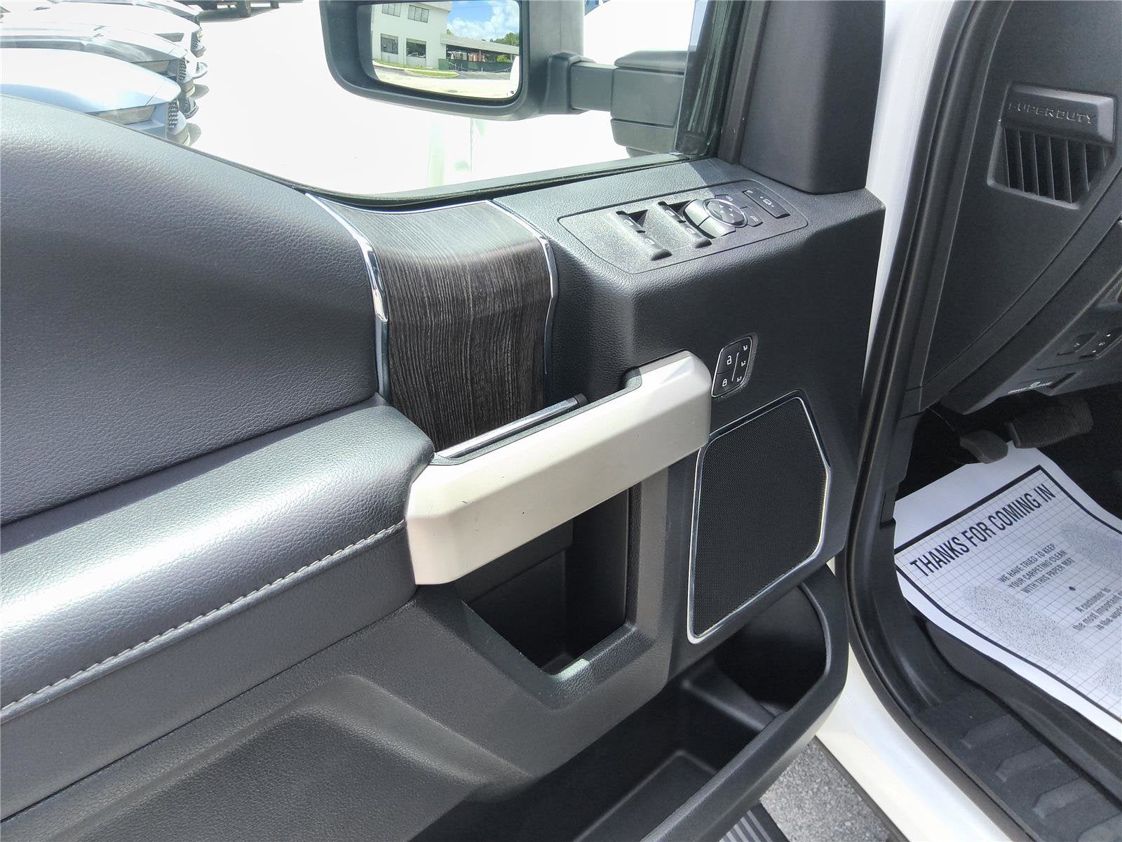 2021 Ford Super Duty F-350 DRW LARIAT