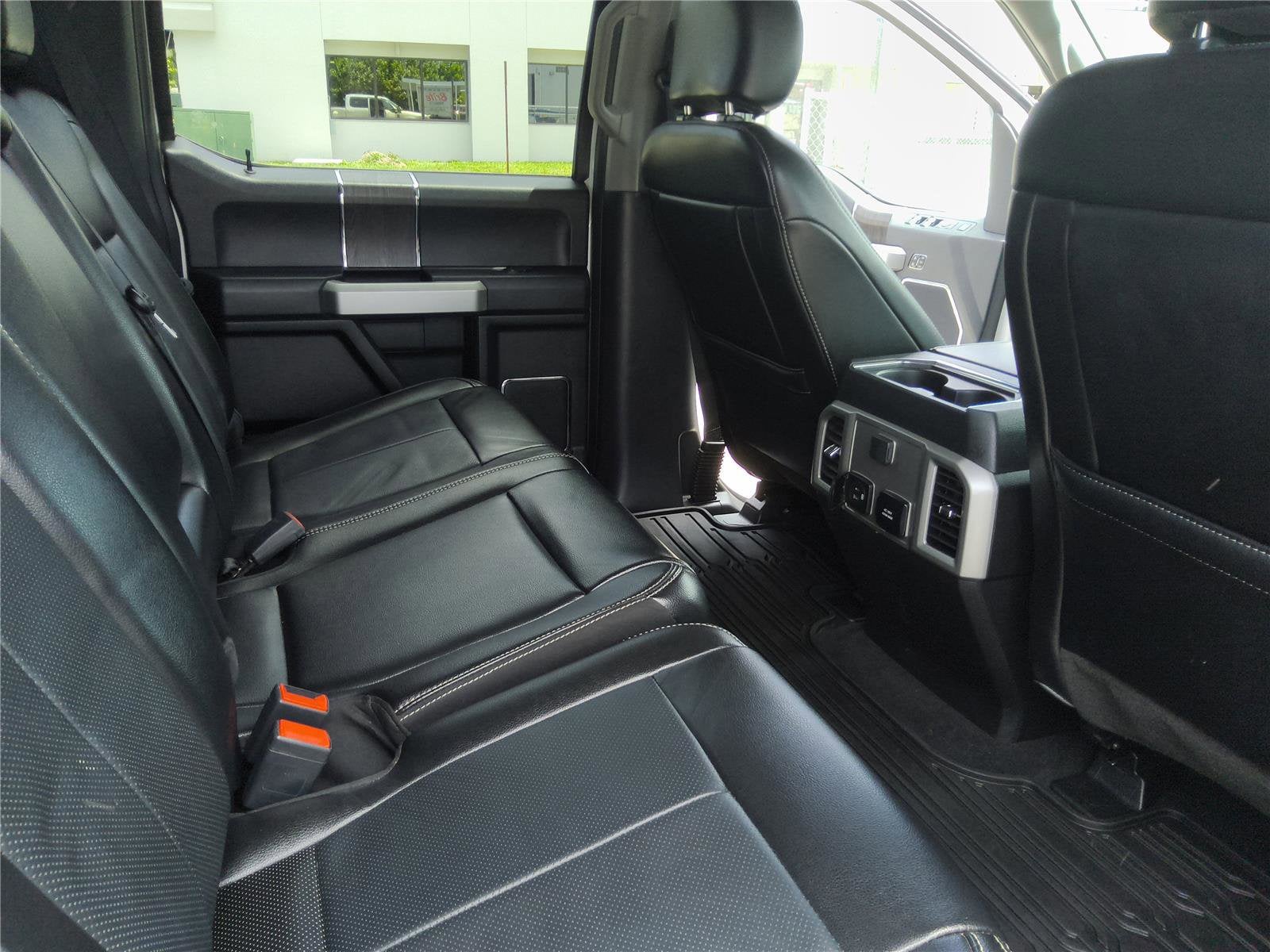 2021 Ford Super Duty F-350 DRW LARIAT