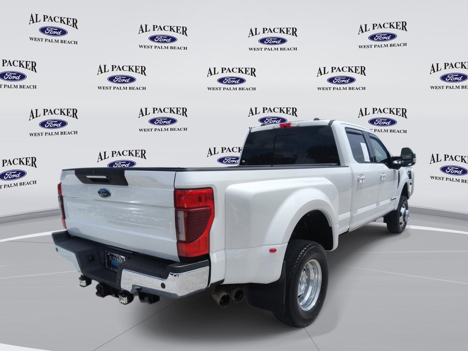 2021 Ford Super Duty F-350 DRW LARIAT