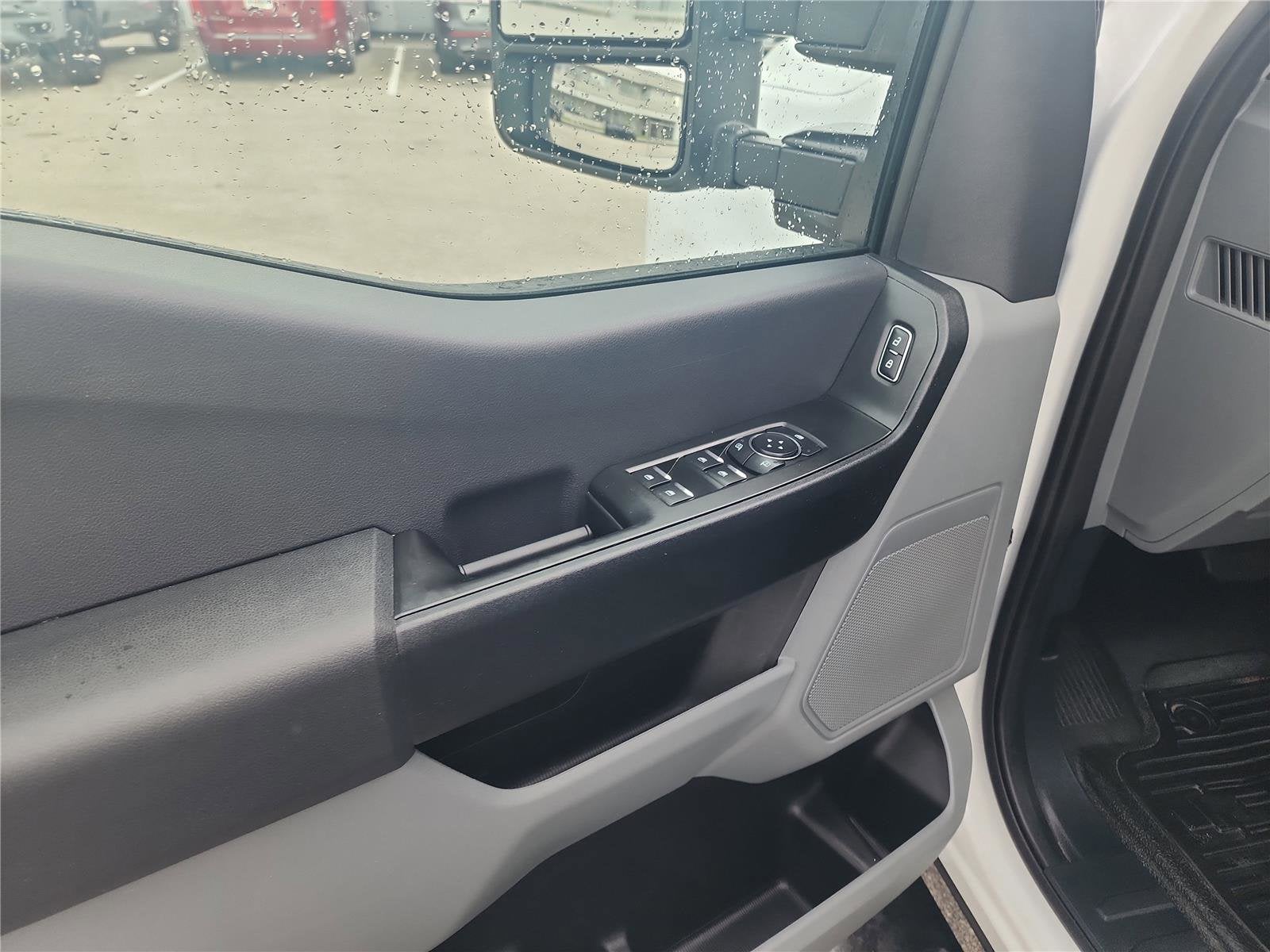 2024 Ford Super Duty F-350 DRW XL