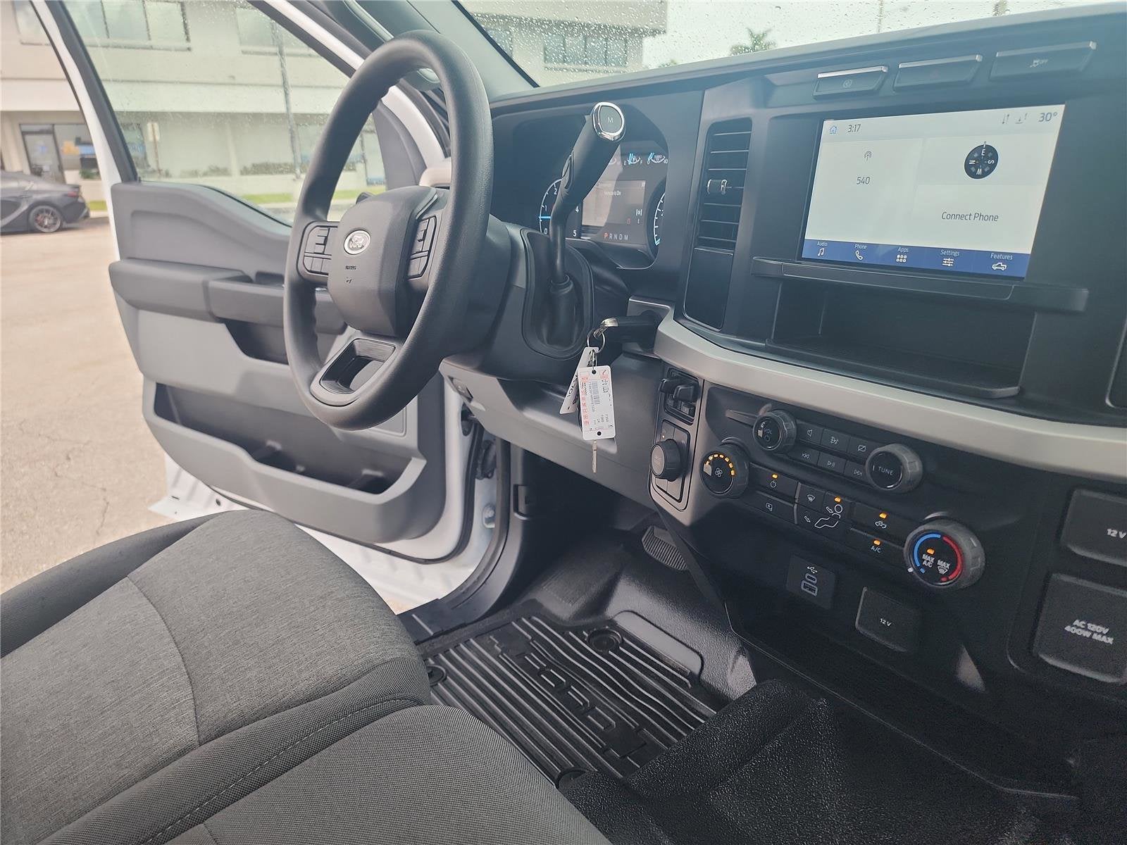 2024 Ford Super Duty F-350 DRW XL