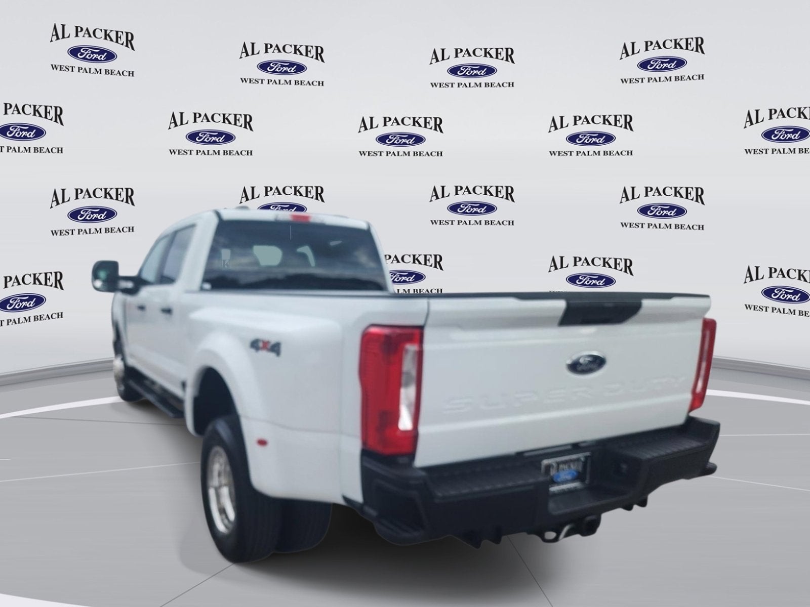 2024 Ford Super Duty F-350 DRW XL