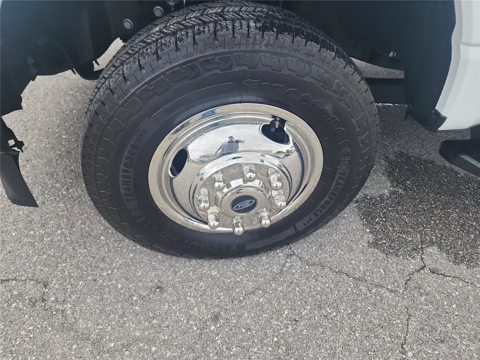 2024 Ford Super Duty F-350 DRW XL